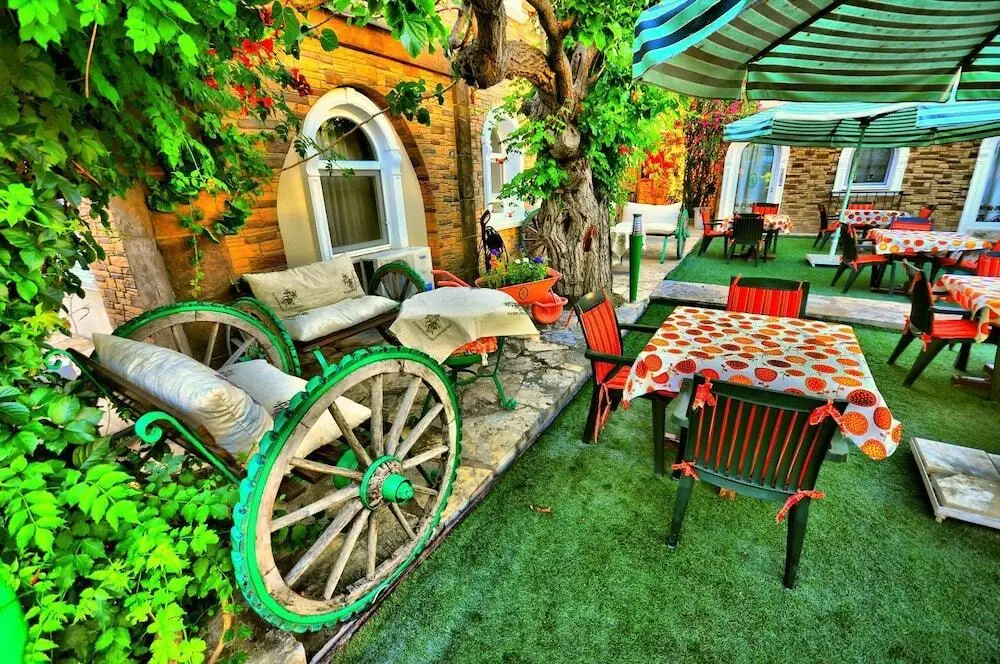 Айвалык: Turkevi Butik Otel