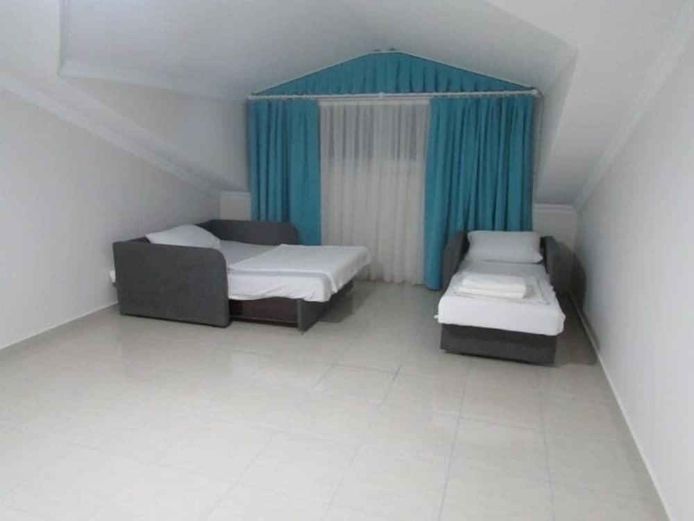 Фетхие: Günlü Pansi̇yon Göcek