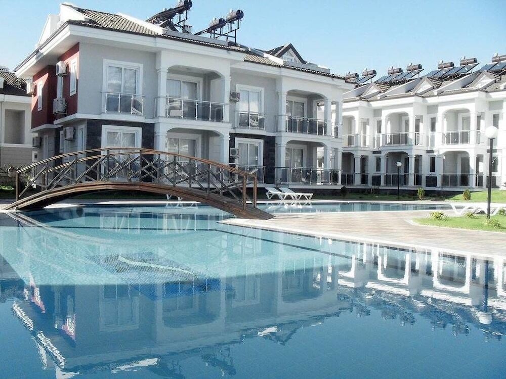 Фетхие: Legend Apartments