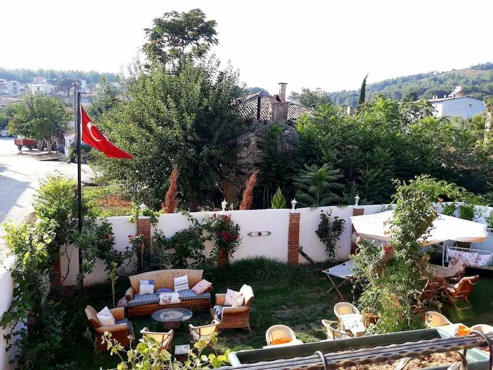 Can Efes Hotel — фото 1