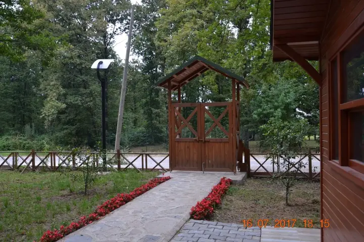 Сакарья: Sakarya Il Ormani Tabiat Parki Konaklama Evleri