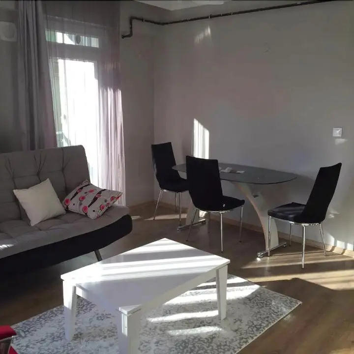 Усак: Studio Apart Hotel