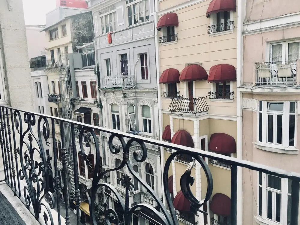 Стамбул: Istiklal Apartments