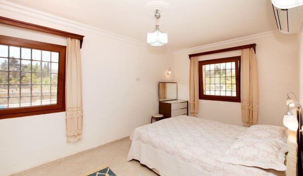 Битез: Bitez Villa Ekrem 2 Bedrooms