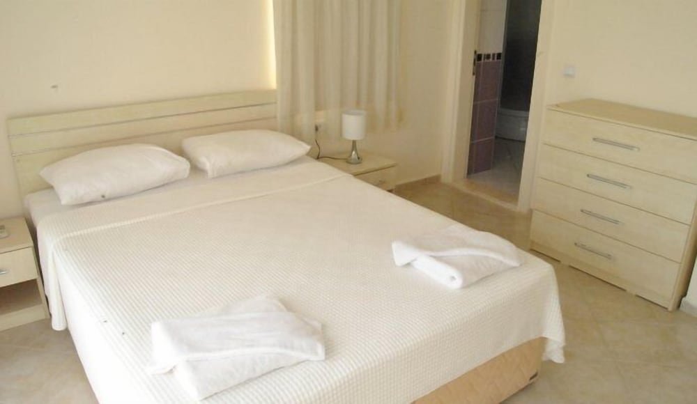 Милас: Turquoise Residence 3 Bedrooms with Pool