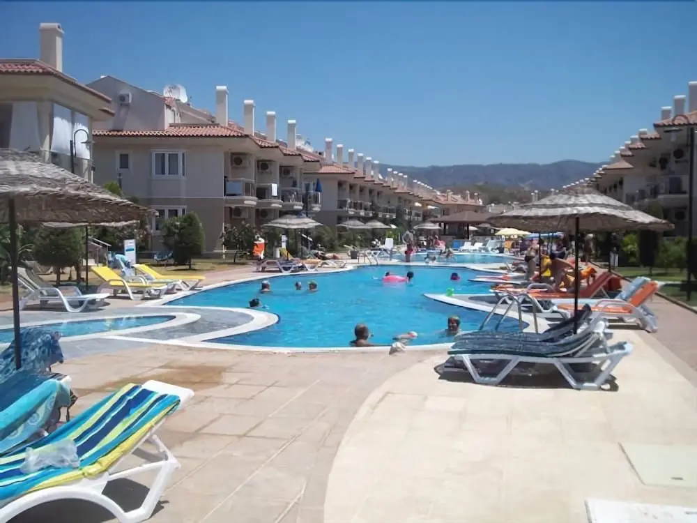 Фетхие: New Age Sunset Beach Club
