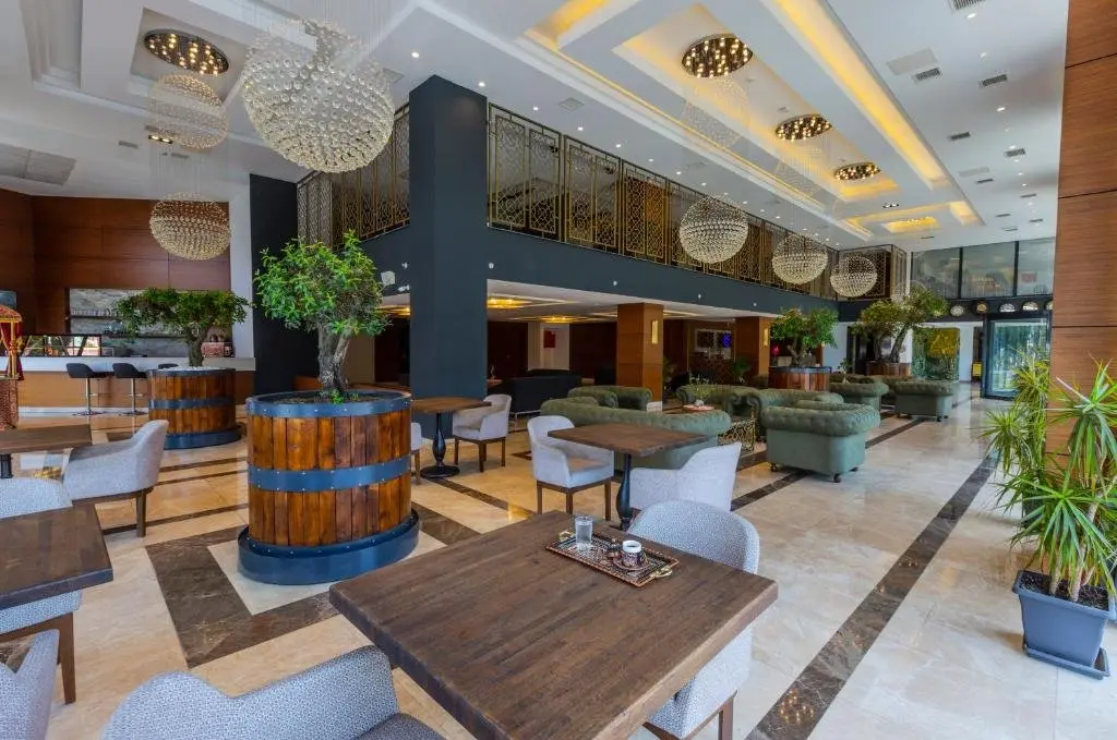 Трабзон: Grand Vaves Otel