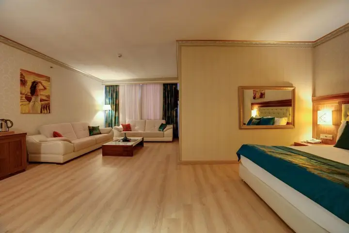 Мерсин: Yucesoy Liva Otel