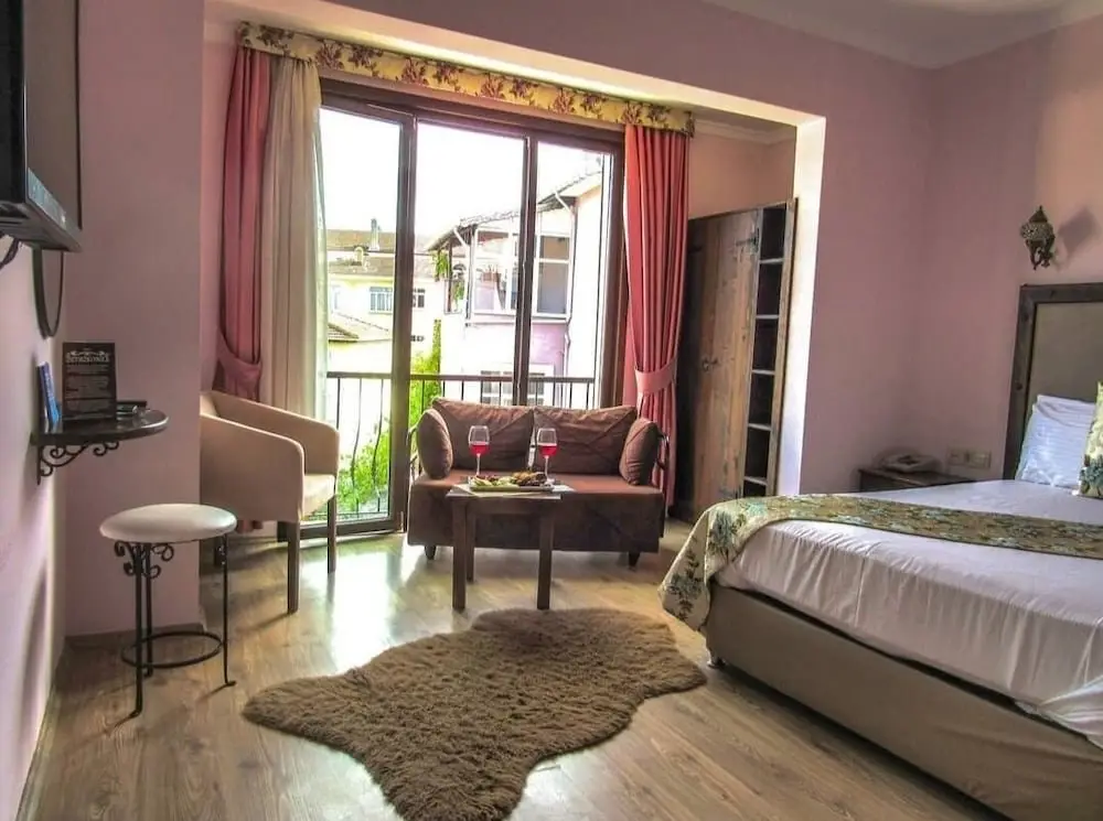 Сайл: Beyaz Konak Hotel