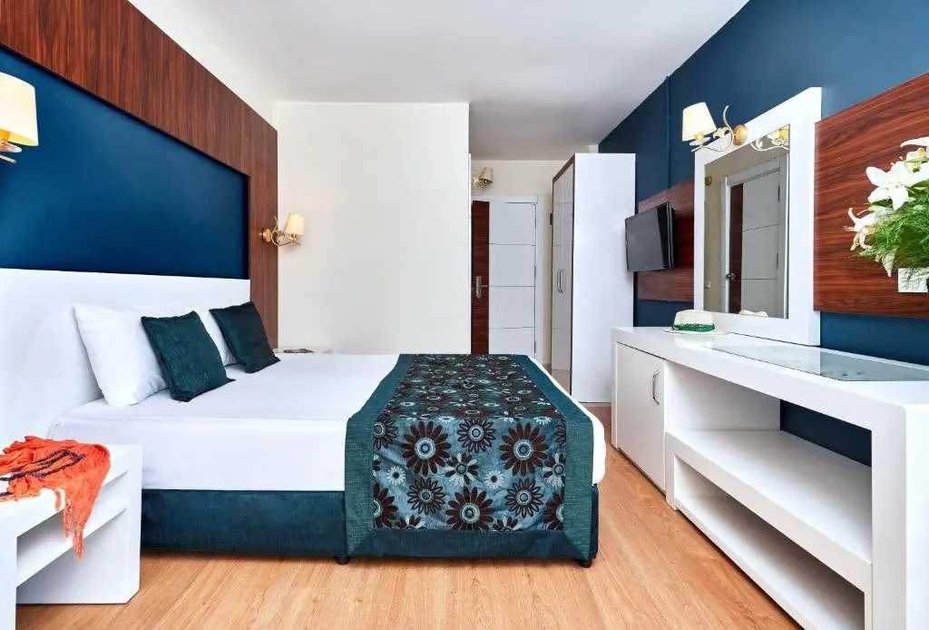 carousel image 3