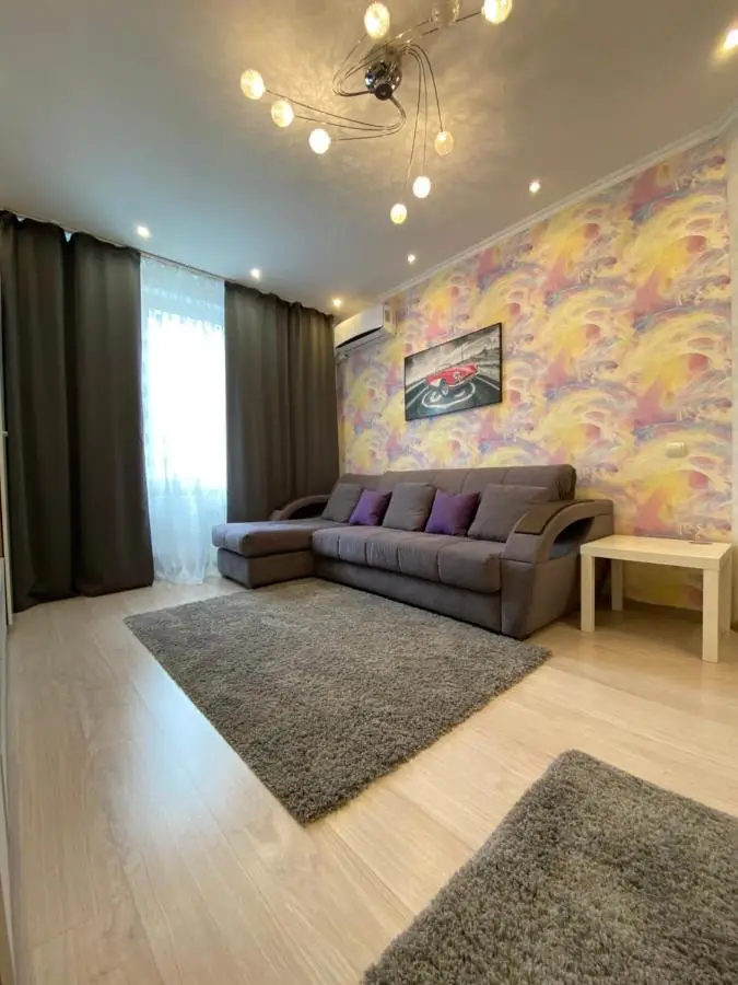 Красногорск: Apartments on Kosmonavtov 5