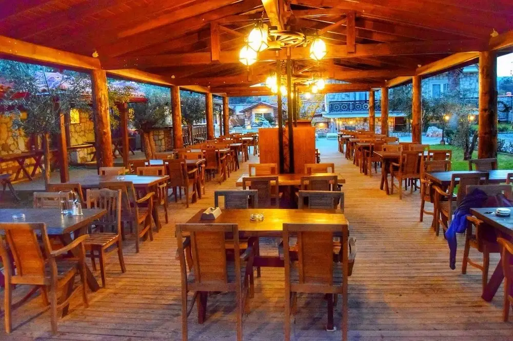 Чешме: Alacati Woods Lodge