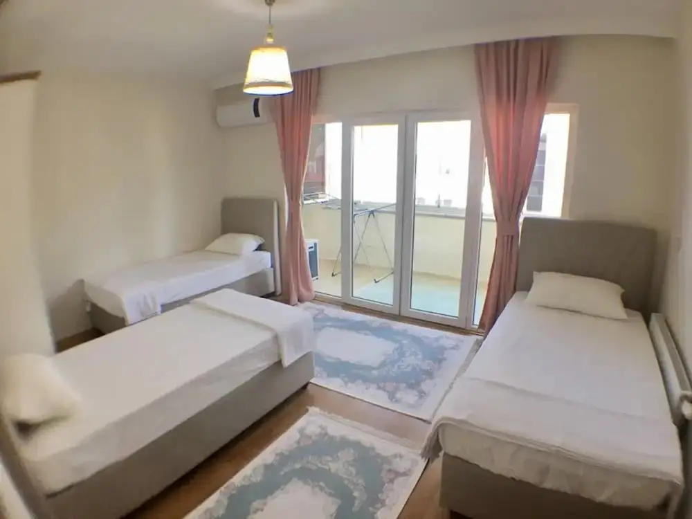 Трабзон: Meydan House