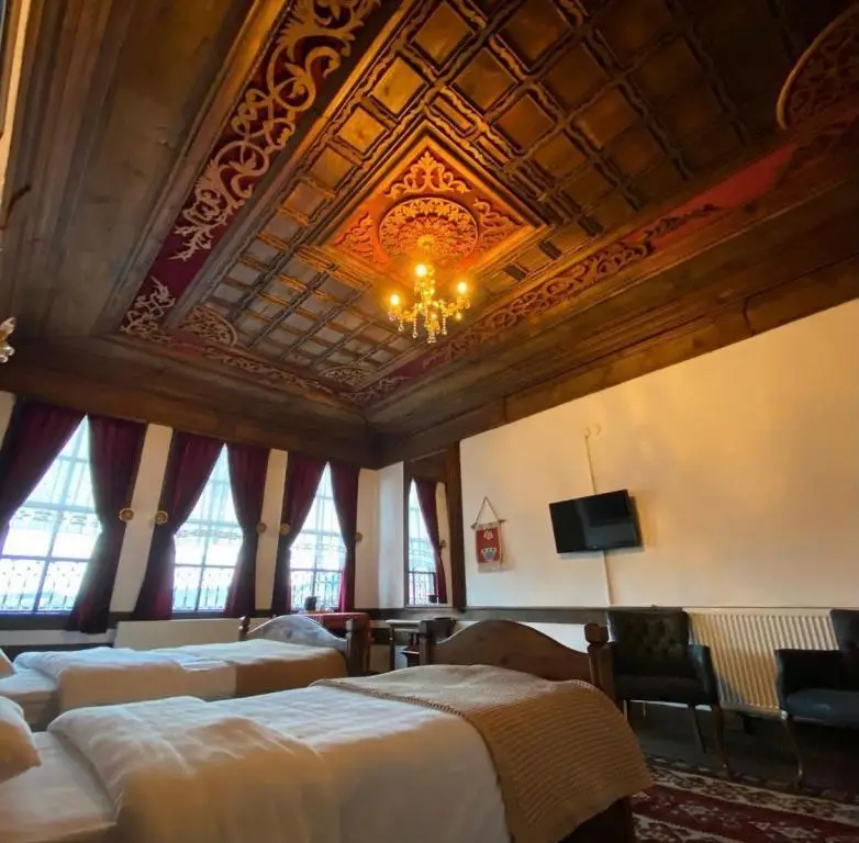 Кастамону: Ballik Konak