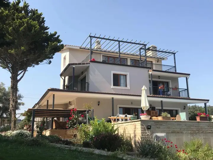 Урла: Urla VillaNova