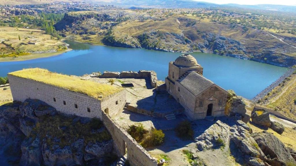 Гюзельюрт: Kapadokya Stonelake Hotel