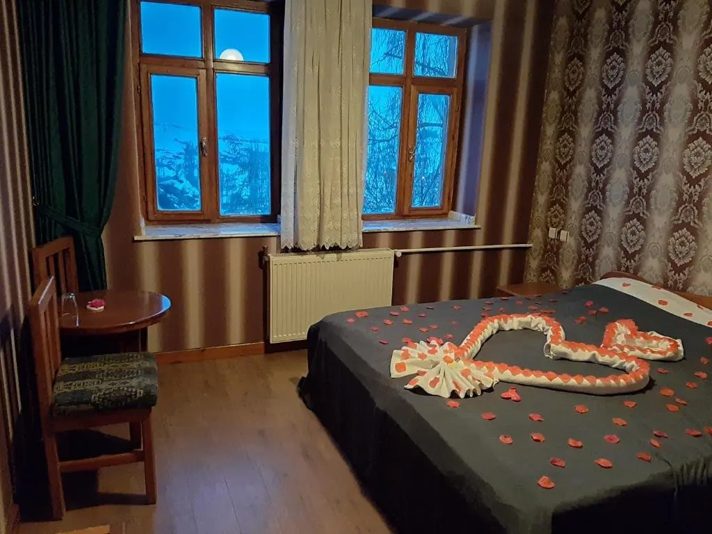 Гюзельюрт: Kapadokya Stonelake Hotel