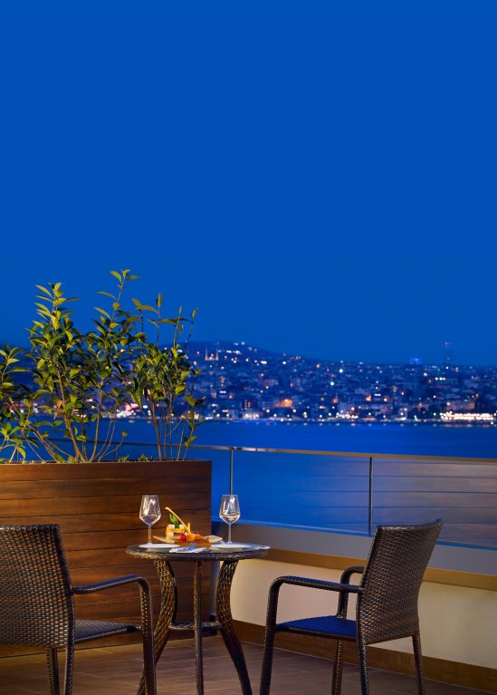 Стамбул: Отель Port Bosphorus