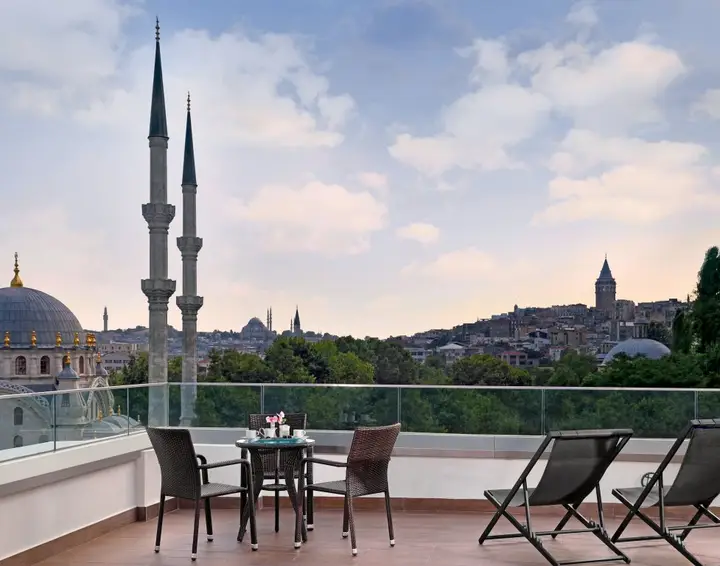 Стамбул: Отель Port Bosphorus