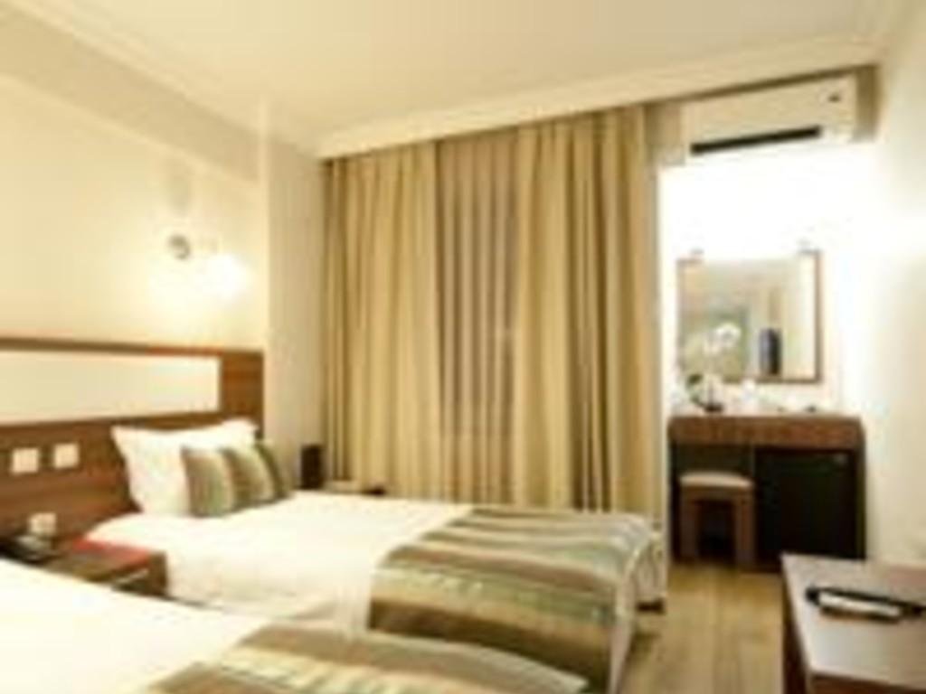 Измир: Wox Ew Hotel