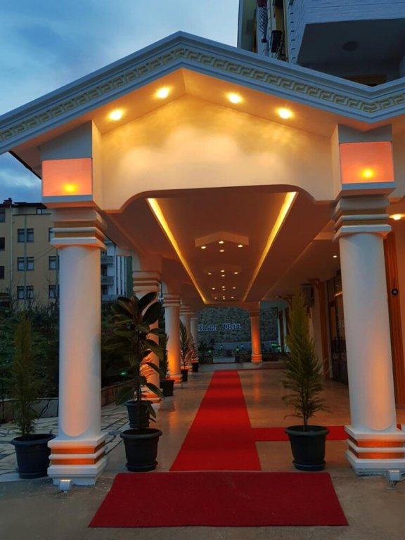 Трабзон: Kuba Suit Homes
