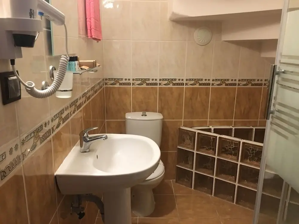 Айвалык: Cundahan Otel