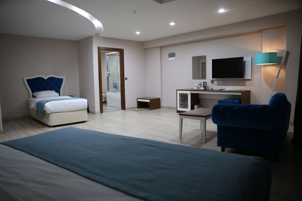 Артвин: Grand Hotel Artvin