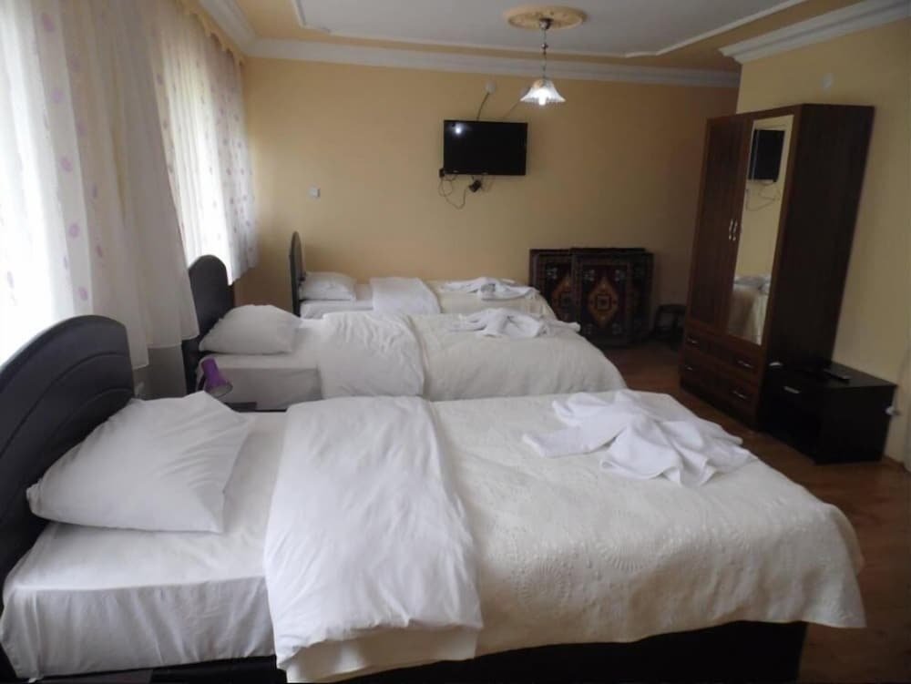 Касусту: Balkon Pansiyon