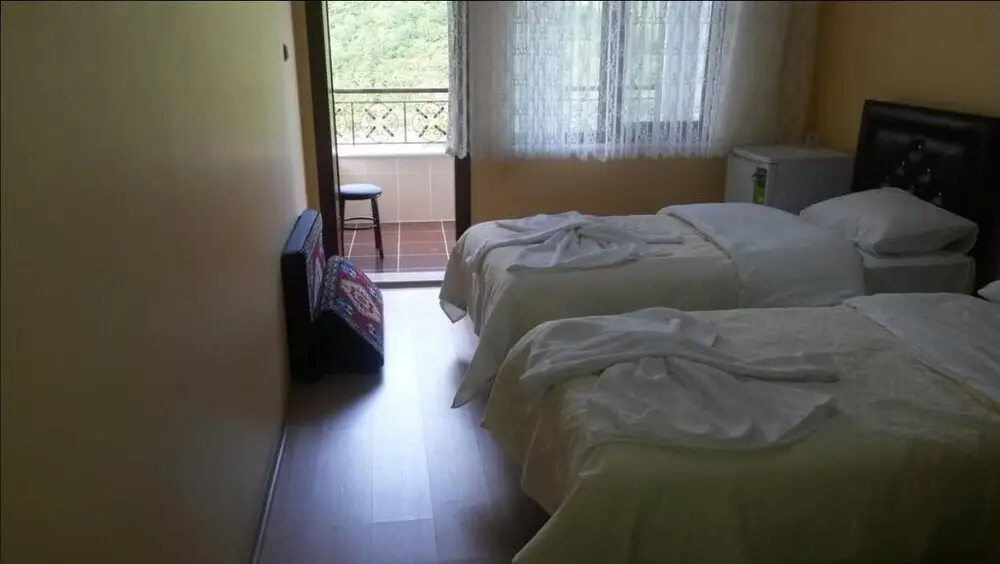 Касусту: Balkon Pansiyon