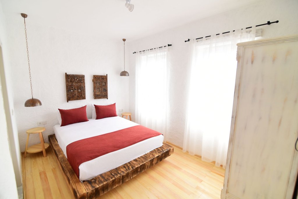 Чешме: Kozanoğluhan Butik Otel