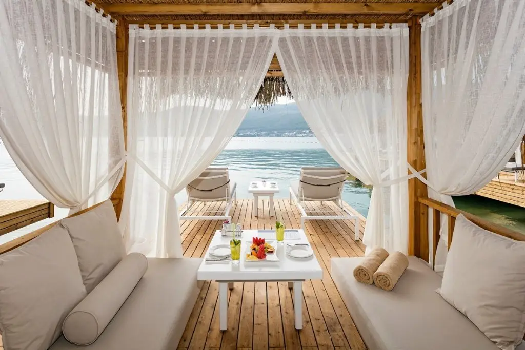 Гюверджинлик: B2b Titanic Deluxe Bodrum