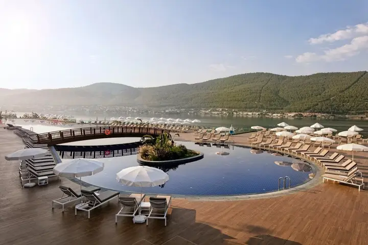 Гюверджинлик: B2b Titanic Deluxe Bodrum