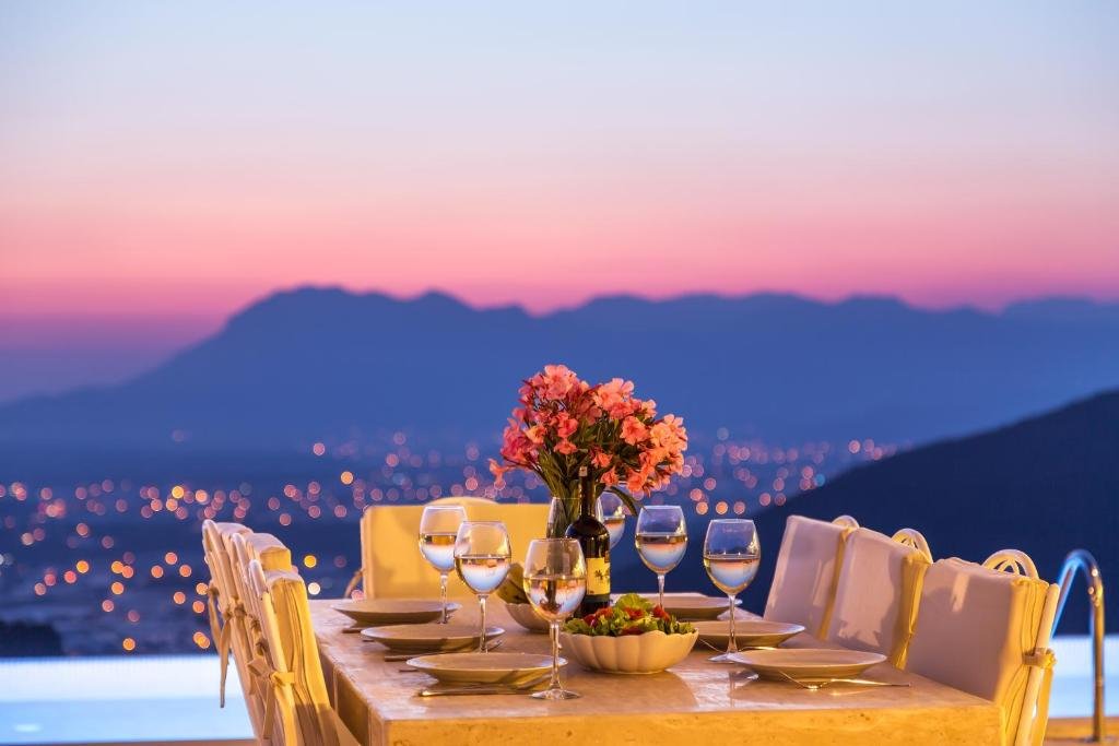 Ешилькёй: Infinity Villa Kalkan