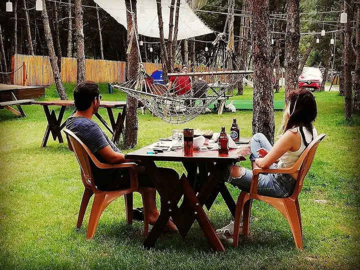Гереде: Mengen Cam Pinari Doga Evleri & Restaurant