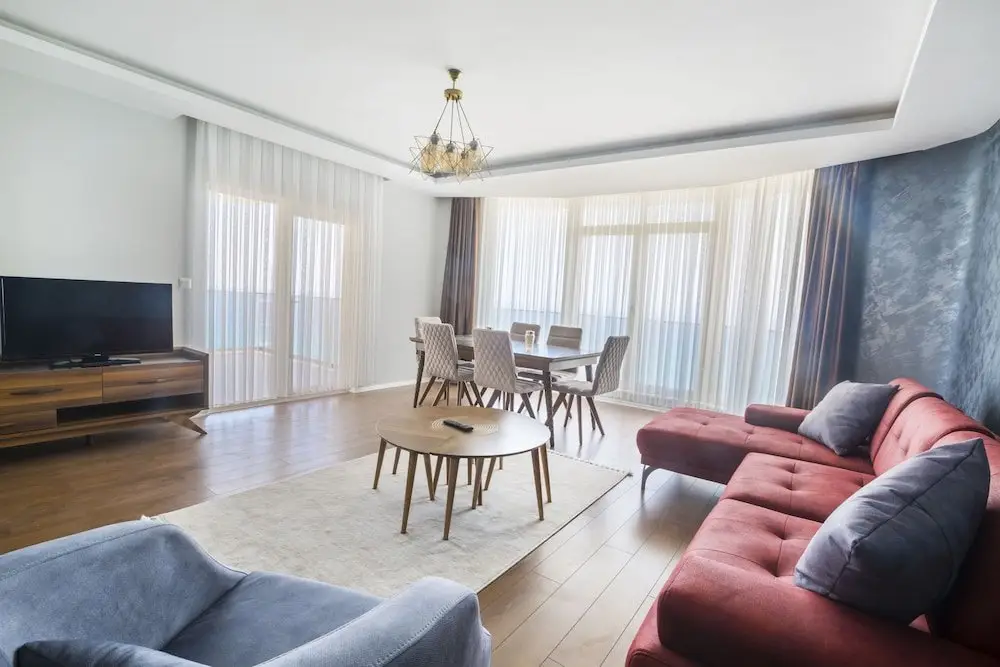 Арсин: Royal Comfort Suites