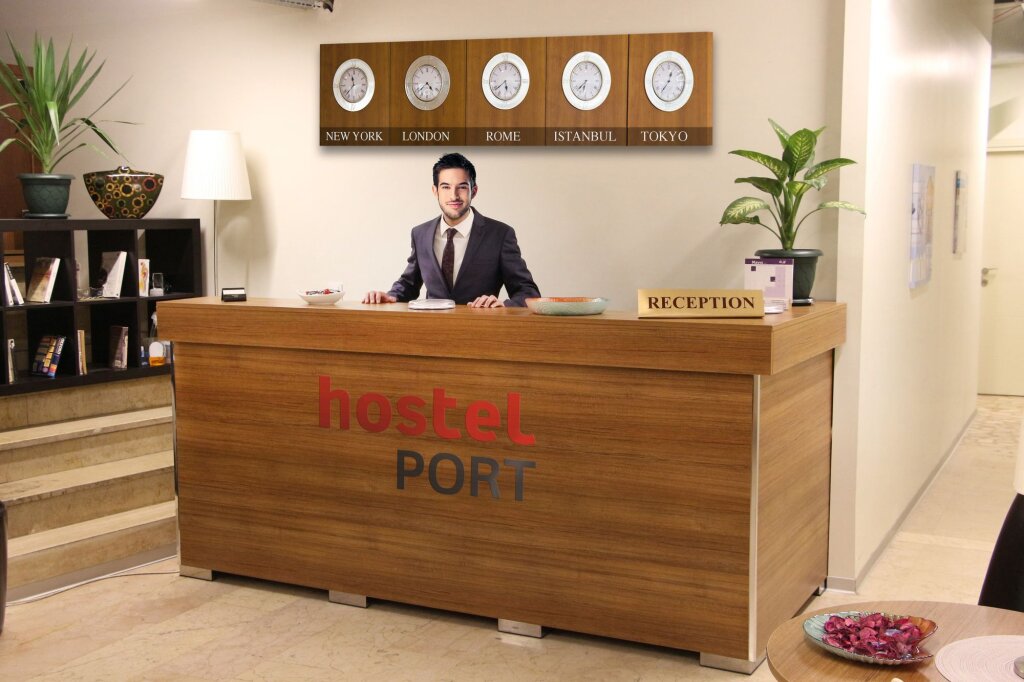 Hostel Port (Caters to Men) — фото 1