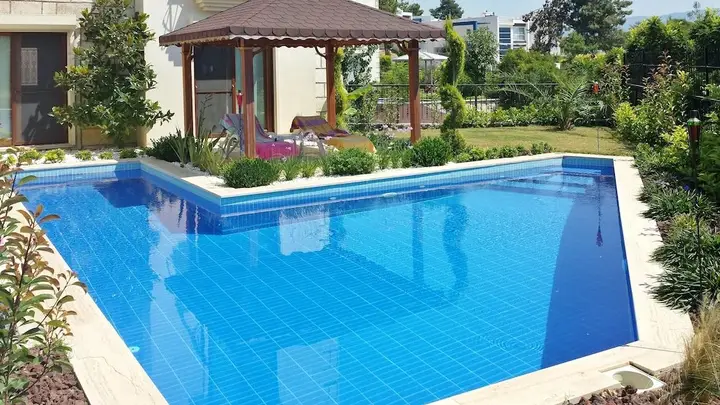 Согучак: House With 4 Bedrooms in Kusadasi, With Private Pool and Enclosed Gard
