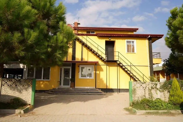 Дериндже: Hersek Otel