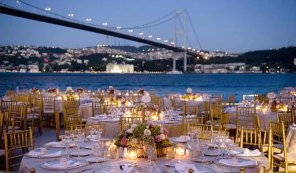 Стамбул: The Marmara Esma Sultan