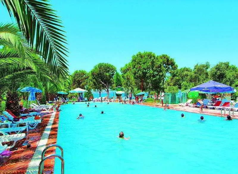 Милас: Mavi Holiday Village
