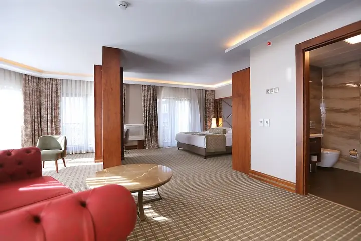Анкара: Q Hotel