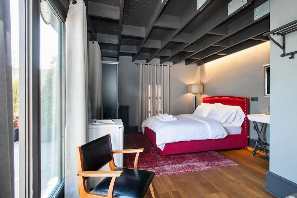 Стамбул: 3 Bedrooms Apartment w Sea View and Terrace