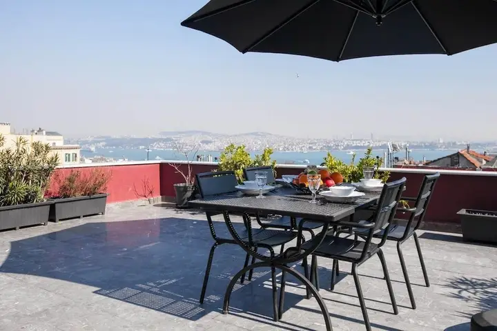 Стамбул: 1 Bedroom Apartment w Kitchen