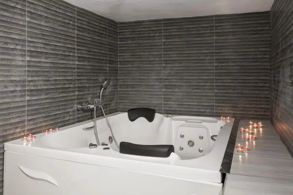 Стамбул: 1 Bedroom Apartment w Kitchen