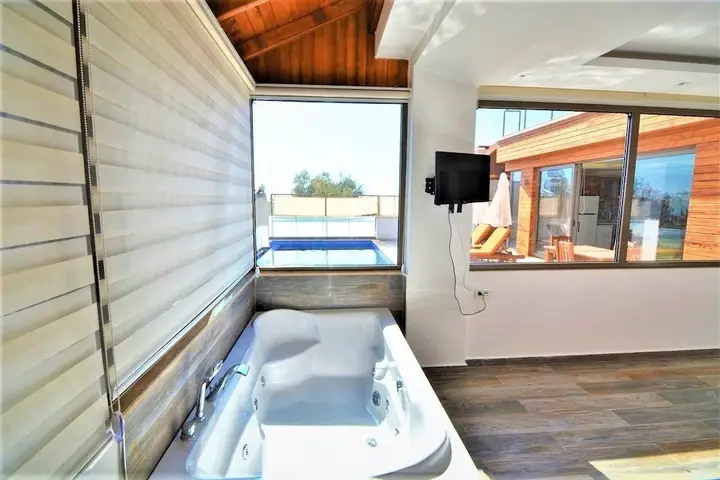 Исламлар: Villa Alize 3