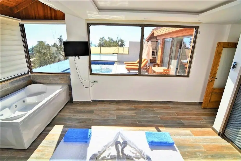 Исламлар: Villa Alize 3