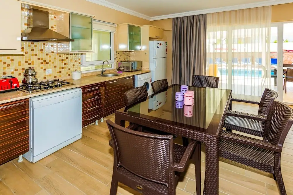 Фетхие: Villa Karanfil