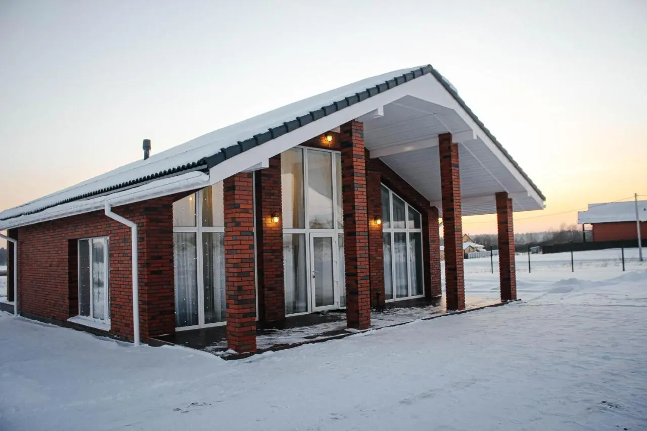 Шаховская: Гостевой дом Sutoki Villa с видом на водохранилище