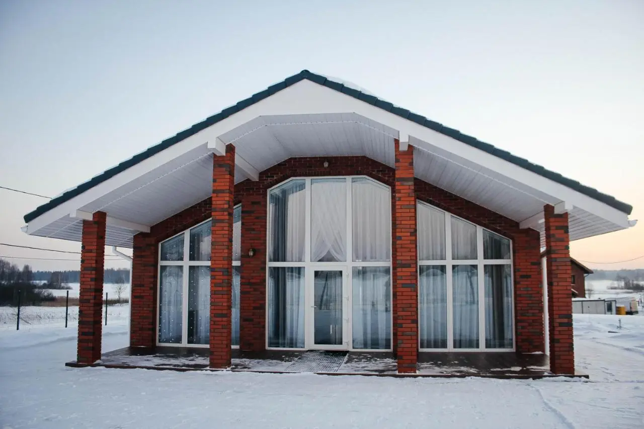 Шаховская: Гостевой дом Sutoki Villa с видом на водохранилище