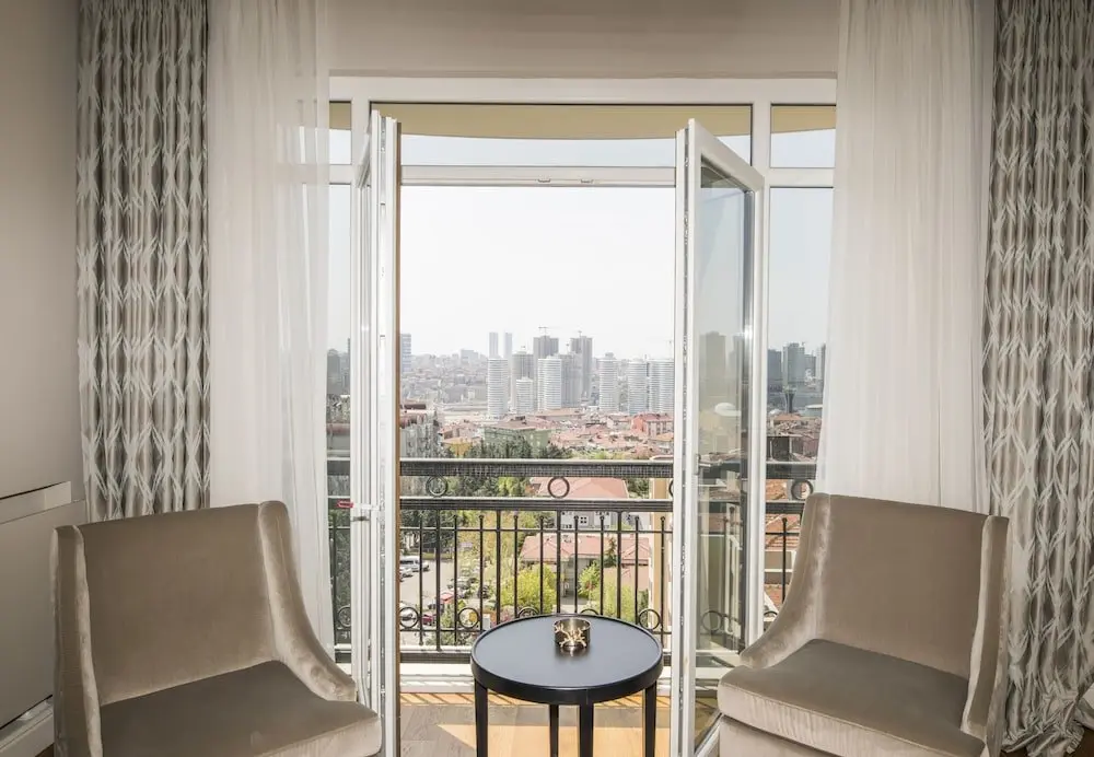 Стамбул: Ist flats Serviced Apartments - EMAAR SQ